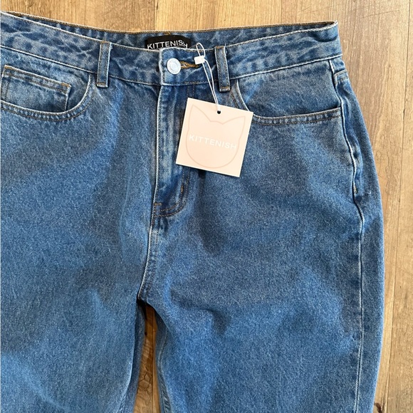 NWT Kittenish Straight Leg Vintage Distressed Denim - Picture 7 of 7
